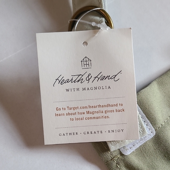 Hearth & Hand With Magnolia Kids Tan Gardening Apron With Gloves, Pocket NWOT - Picture 9 of 10